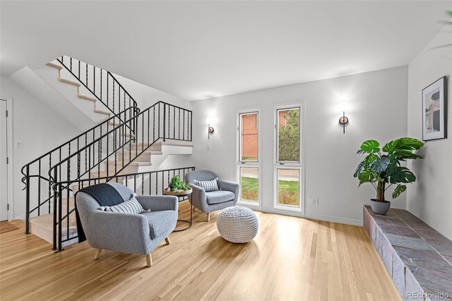 Photo - 3436 S Race St