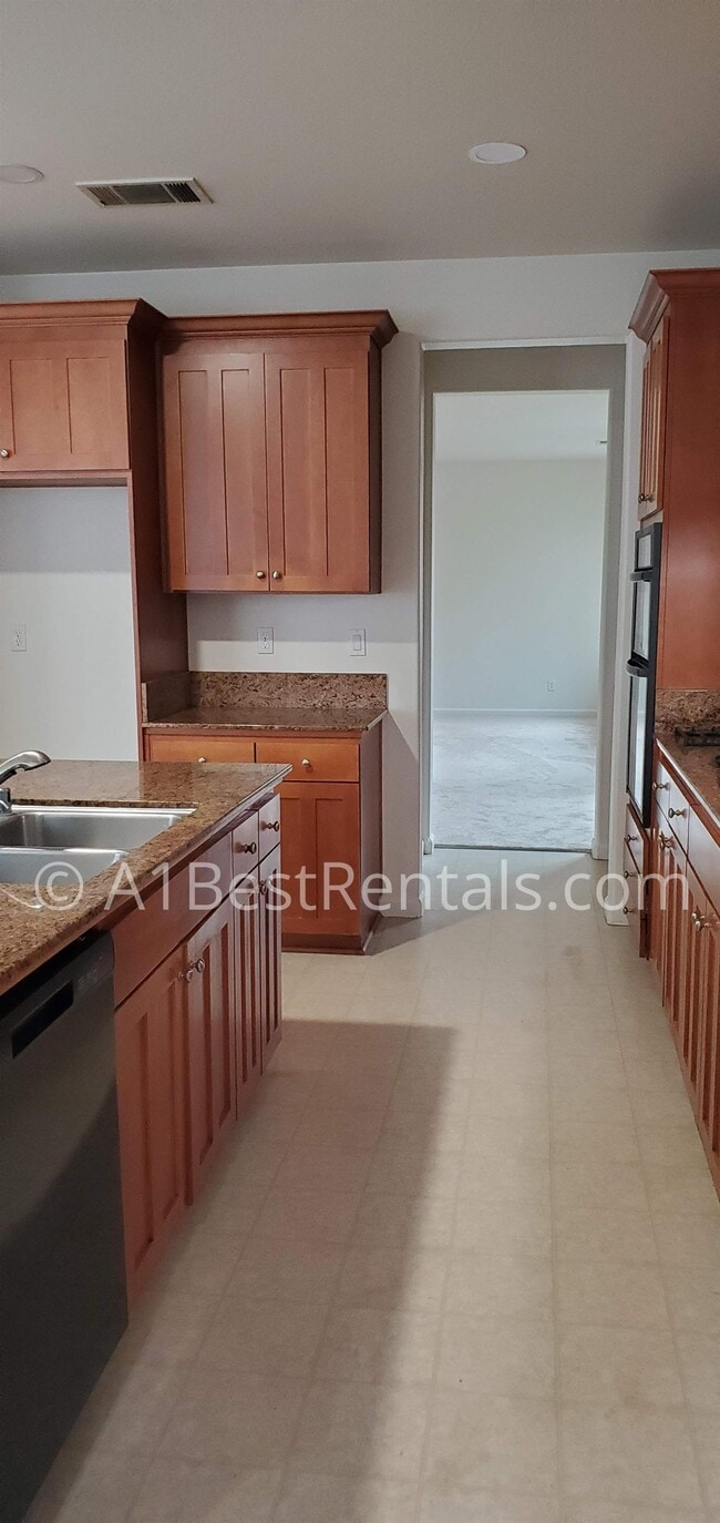 Photo - 2513 Guadalajara Dr