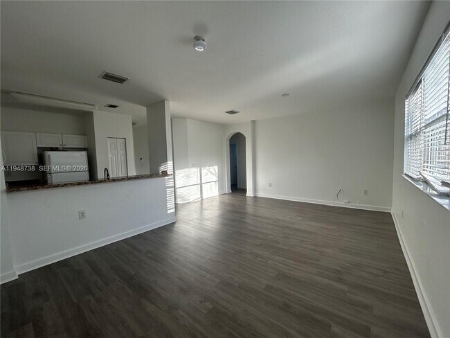 Photo - 1720 NE 33rd Ave Unit 201-5