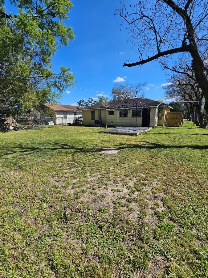 Photo - 13501 Joliet St