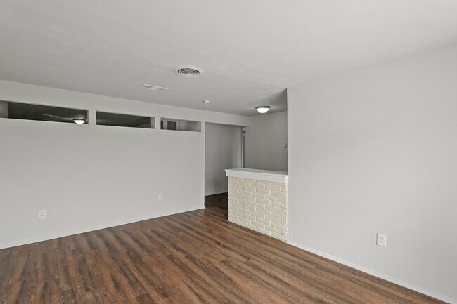 Photo - 414 Grantham Rd