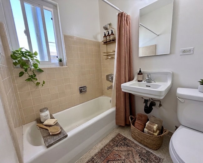 Photo - CORNER Upstairs Unit Within Small Gated Community! COMPLIMENTARY Shared Laundry! Spacious Floorplan! Unit 3753 Herman Ave