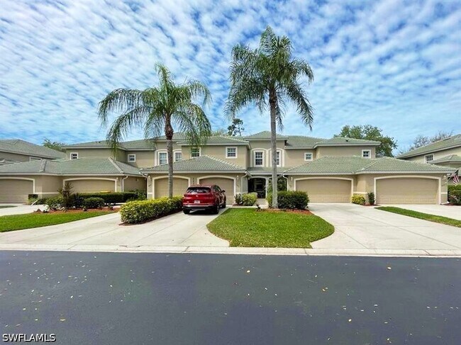 Photo - 3435 Laurelgreens Ln S Unidad 102