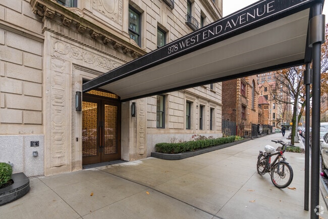 Photo - 378 W West End Ave