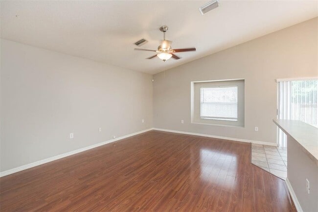 Photo - 4550 Roundview Ct