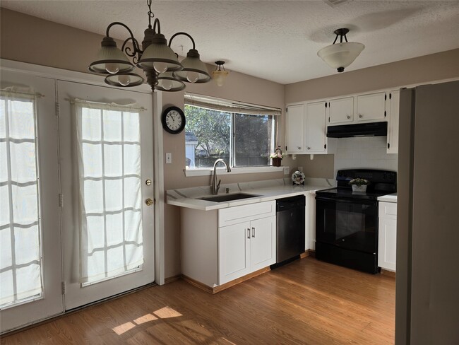 Photo - 16726 David Glen Dr