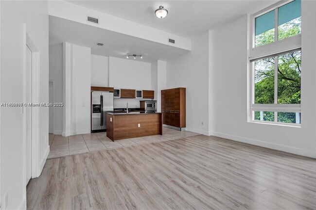 Photo - 1900 N Bayshore Dr Unidad 516
