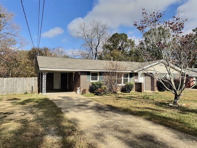 For Rent in Montgomery! Vouchers Welcome! - For Rent in Montgomery! Vouchers Welcome! House