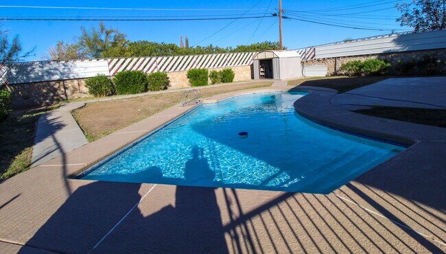 Photo - 7513 Hermosillo with Pool