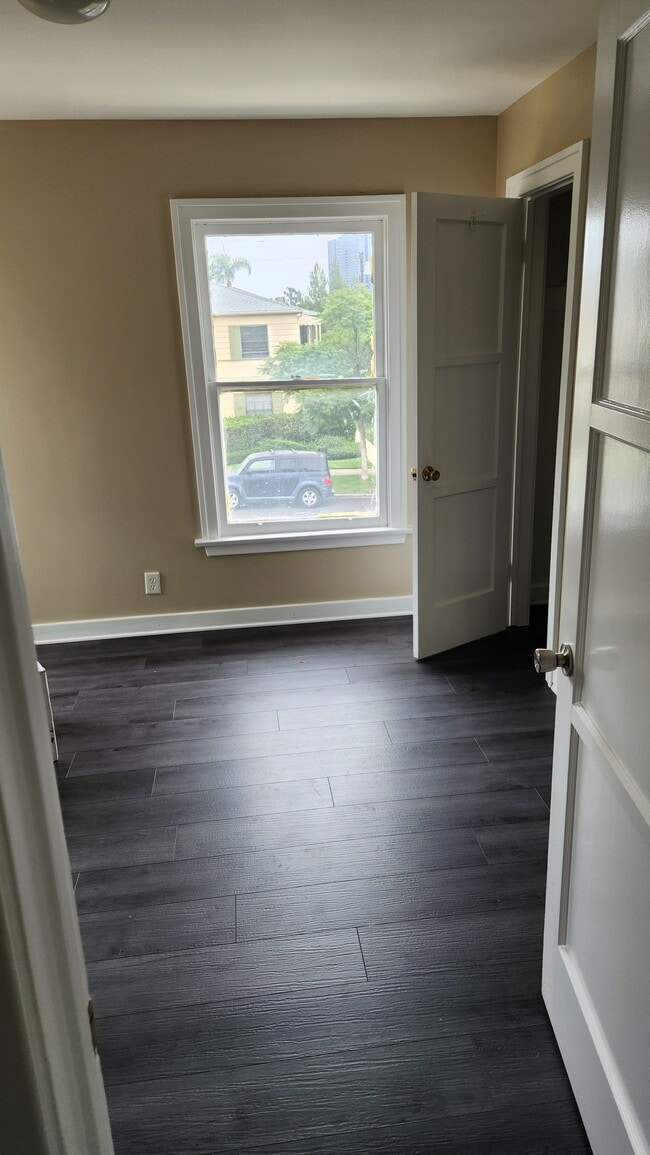 Photo - 1283 Devon Ave Unidad 1281 1-2