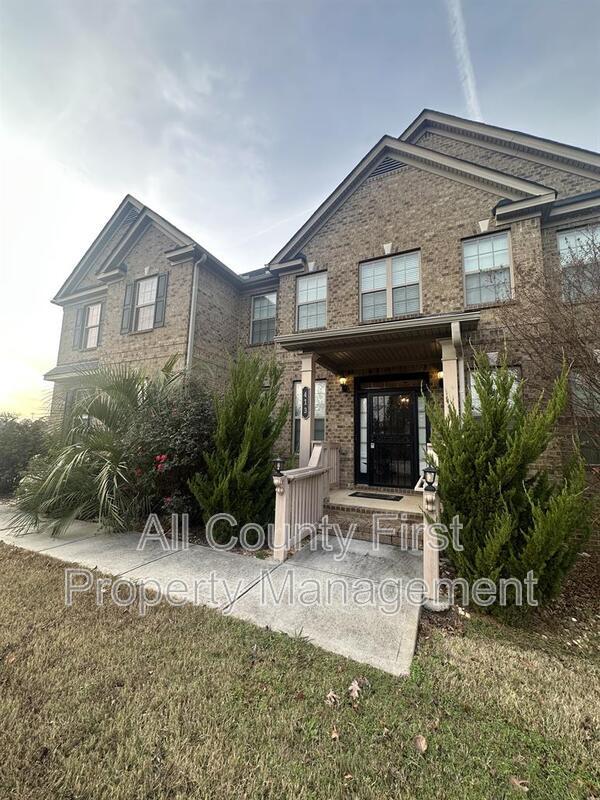 Photo - 413 Camberlie Cir