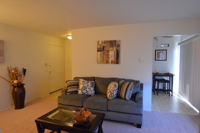 Photo - The Huntington Apartments