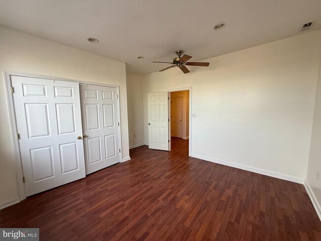 Building Photo - 2428 S Broad St