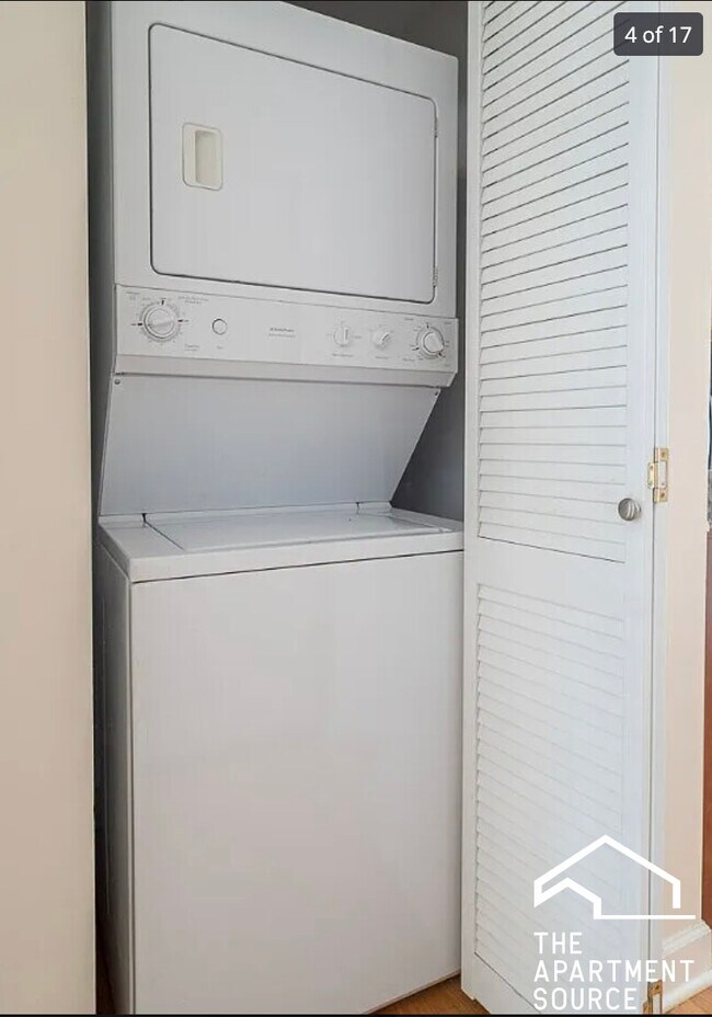 Photo - 3246 N Clifton Ave Unit E2