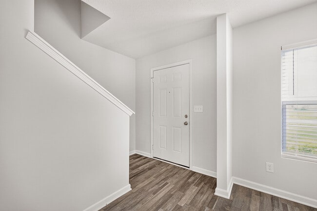 Photo - 2905 Shasta Dr