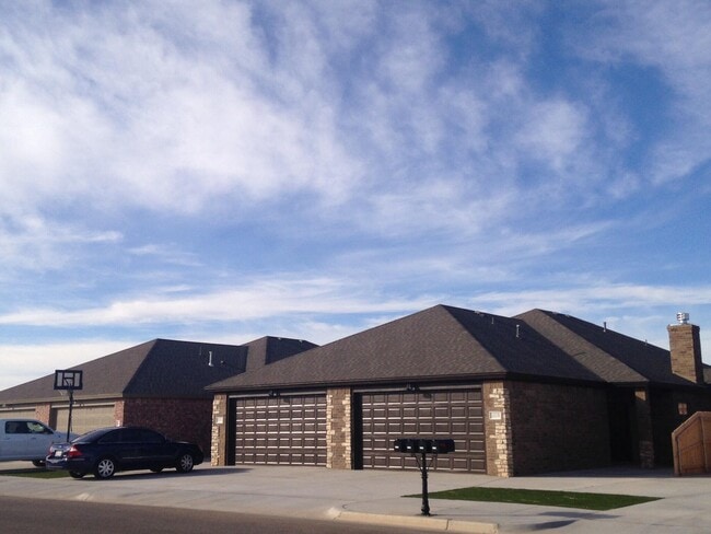 Building Photo - 1212 Preston Trails Rental