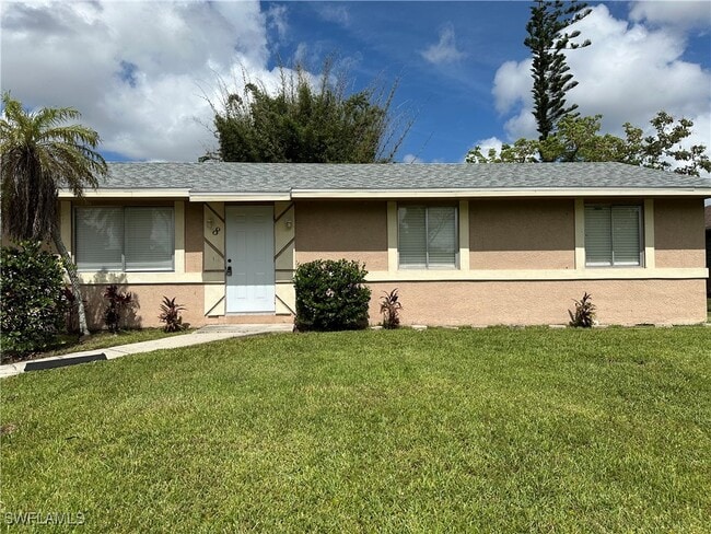 Building Photo - 8 Roanoke Dr Rental