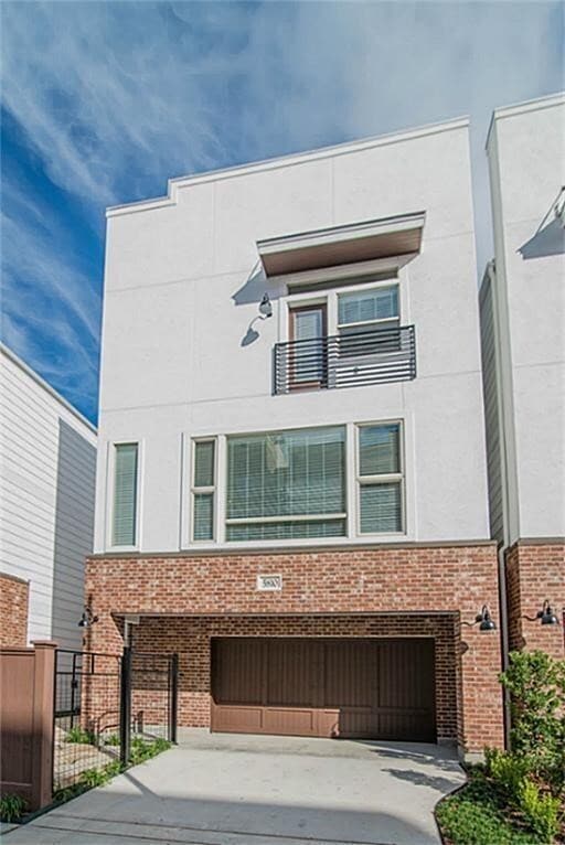 Photo - 5810 Venice St