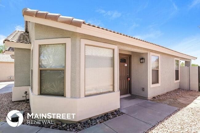 Photo - 1815 E Hamel Way