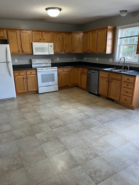 Kitchen - 3600 Old Forest Rd