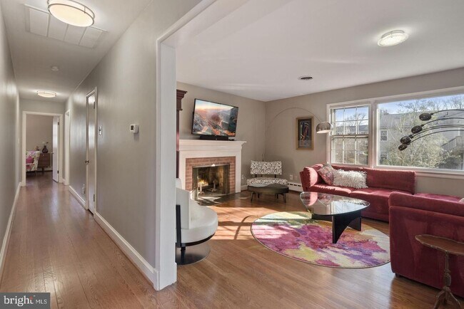 Photo - 3919 Keith Pl