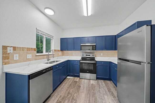 Photo - 5125 Golden Eagle Pkwy