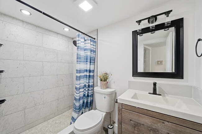 Photo - 5860 NW 64th Ave Unit 102