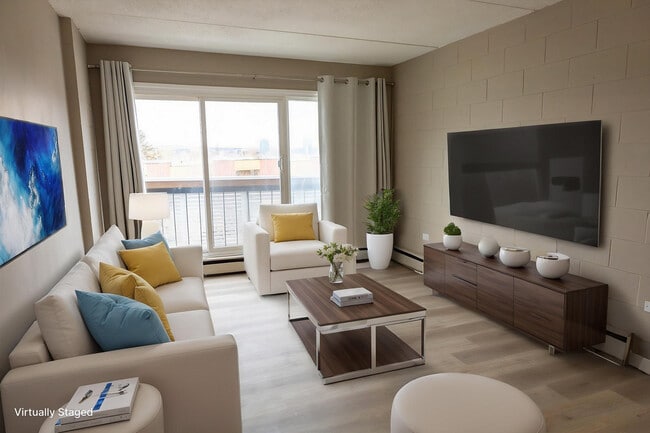 Photo - Astoria Manor