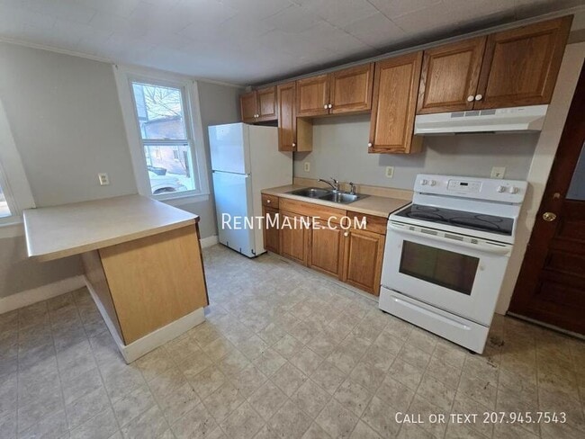 Photo - 269 1/2 French St