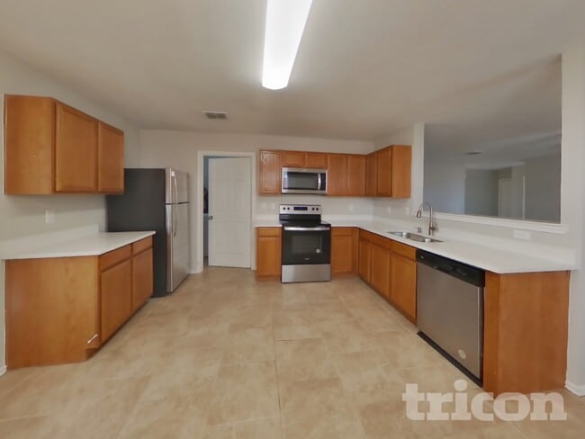 Photo - 6216 Thoroughbred Trail