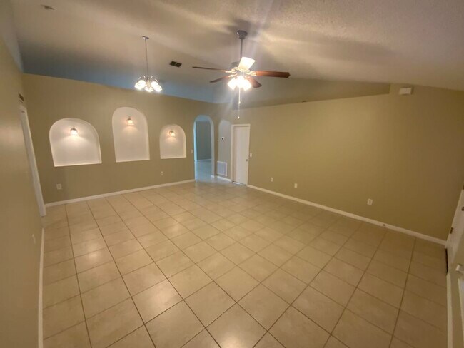 Photo - 1913 Maury Rd