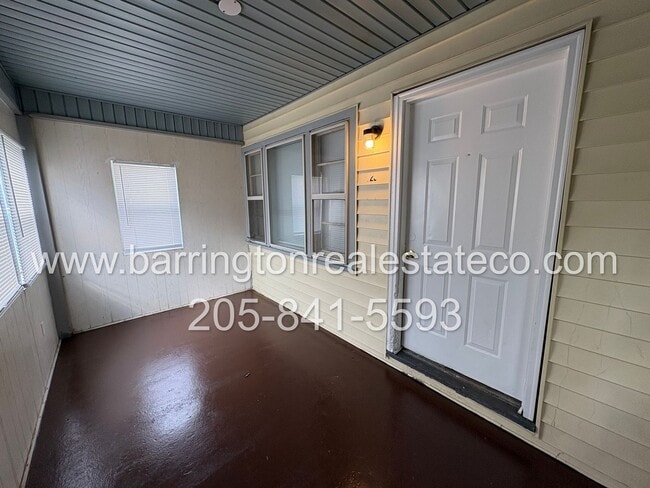 Photo - 920 Jackson Blvd