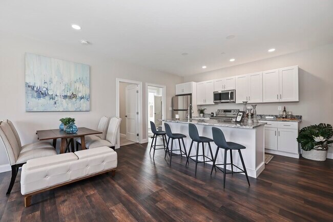 Photo - 734 South St Unidad 4