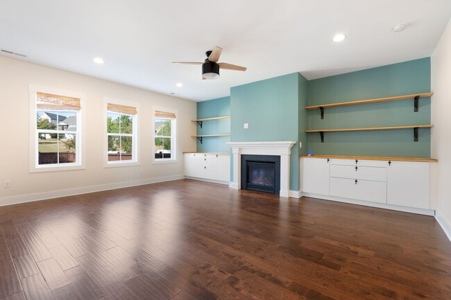 238 Mallard Landing Dr