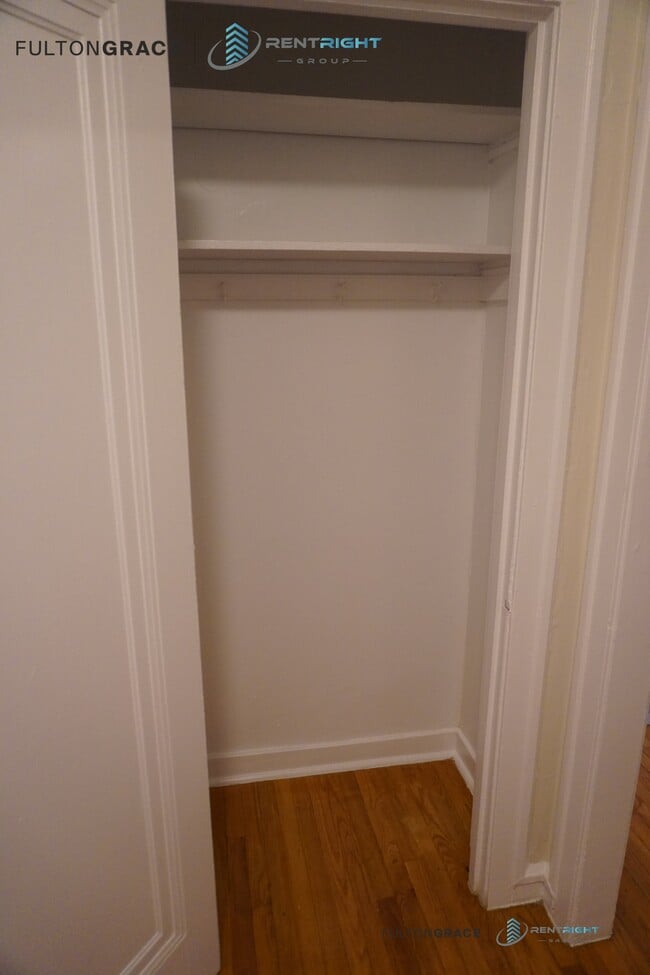 Photo - 426 W Briar Pl Condo Unit A4