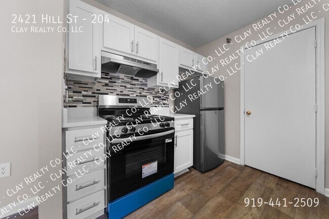 Photo - 2421 Hill St Unit 204