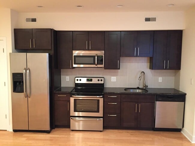 Photo - 1612 South St