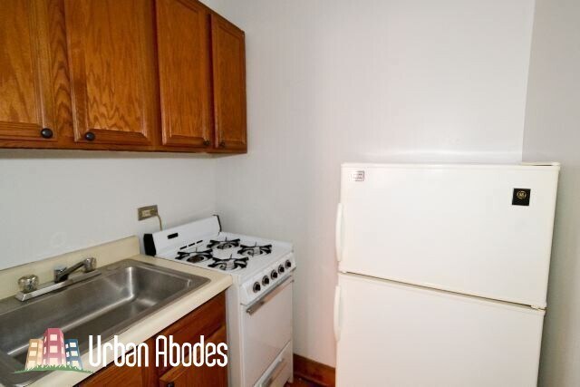 Photo - 546 W Wellington Ave Unit A02C