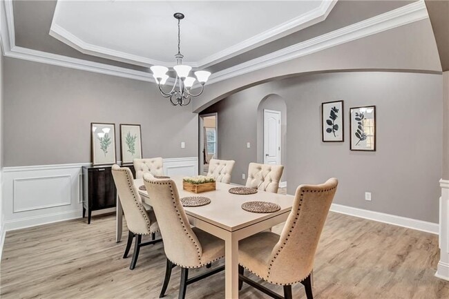 Photo - 1141 Carillon Dr SE