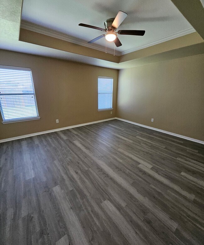 Photo - 21362 Slate Crossing Ln