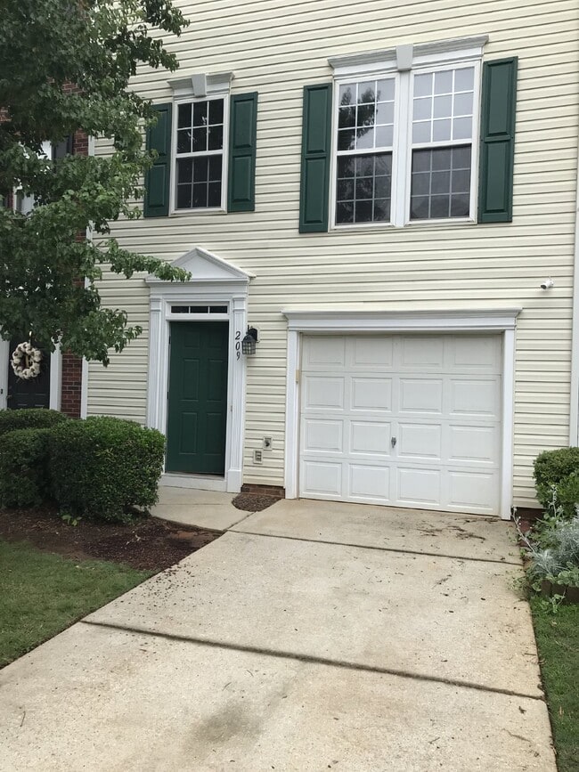 Building Photo - 209 Summerston Pl Rental