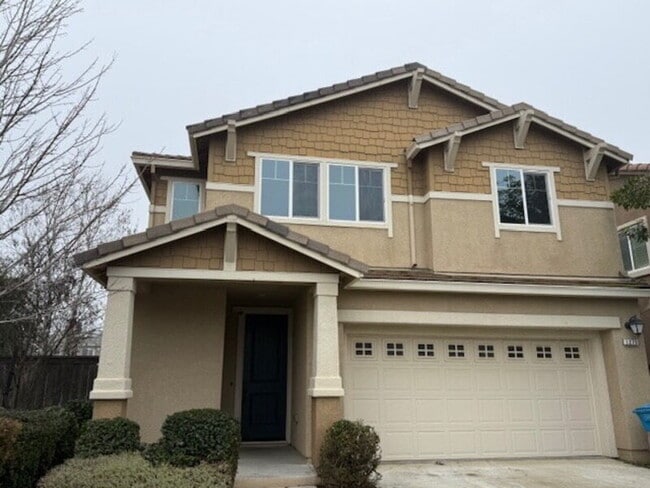 Building Photo - 1275 Dartmouth Cir