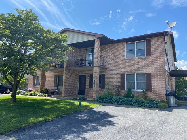 Building Photo - 4063 Vaughn St Unit Vaughn Street