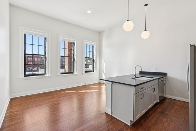 Photo - 129 Main St Unit 203