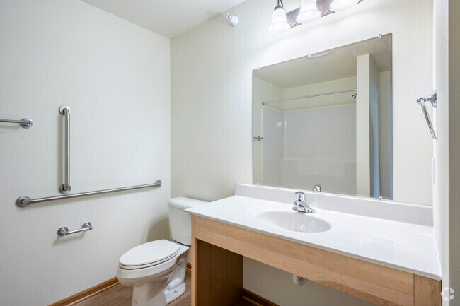 1BR, 1BA - 700SF - Bathroom - PDC Cottages Apartments