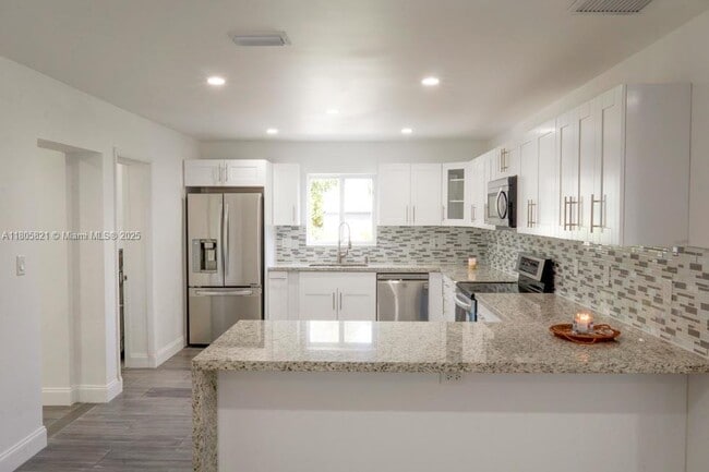 Photo - 6634 SW 76th Ter