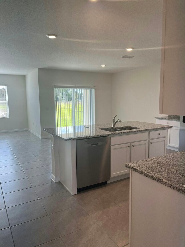 Photo - 1829 Red Rock Rd