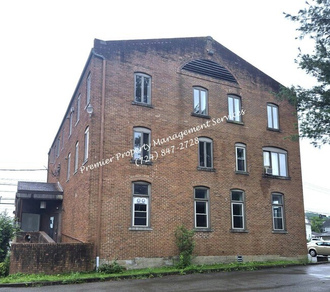 518 W Cunningham St Unit 17