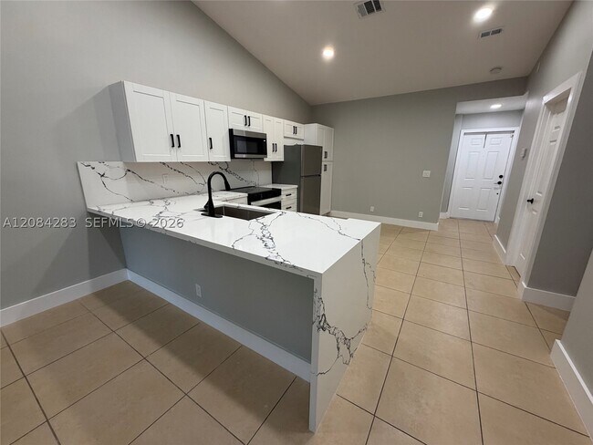 Photo - 11085 NW 38th Pl