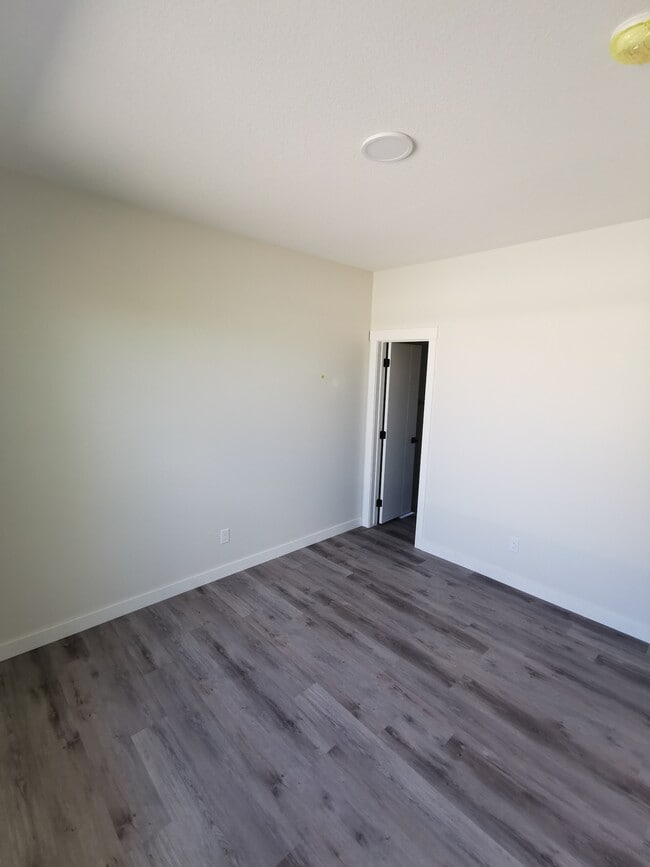 Photo - 8407-8108 108 St NW Unit 2F-B3